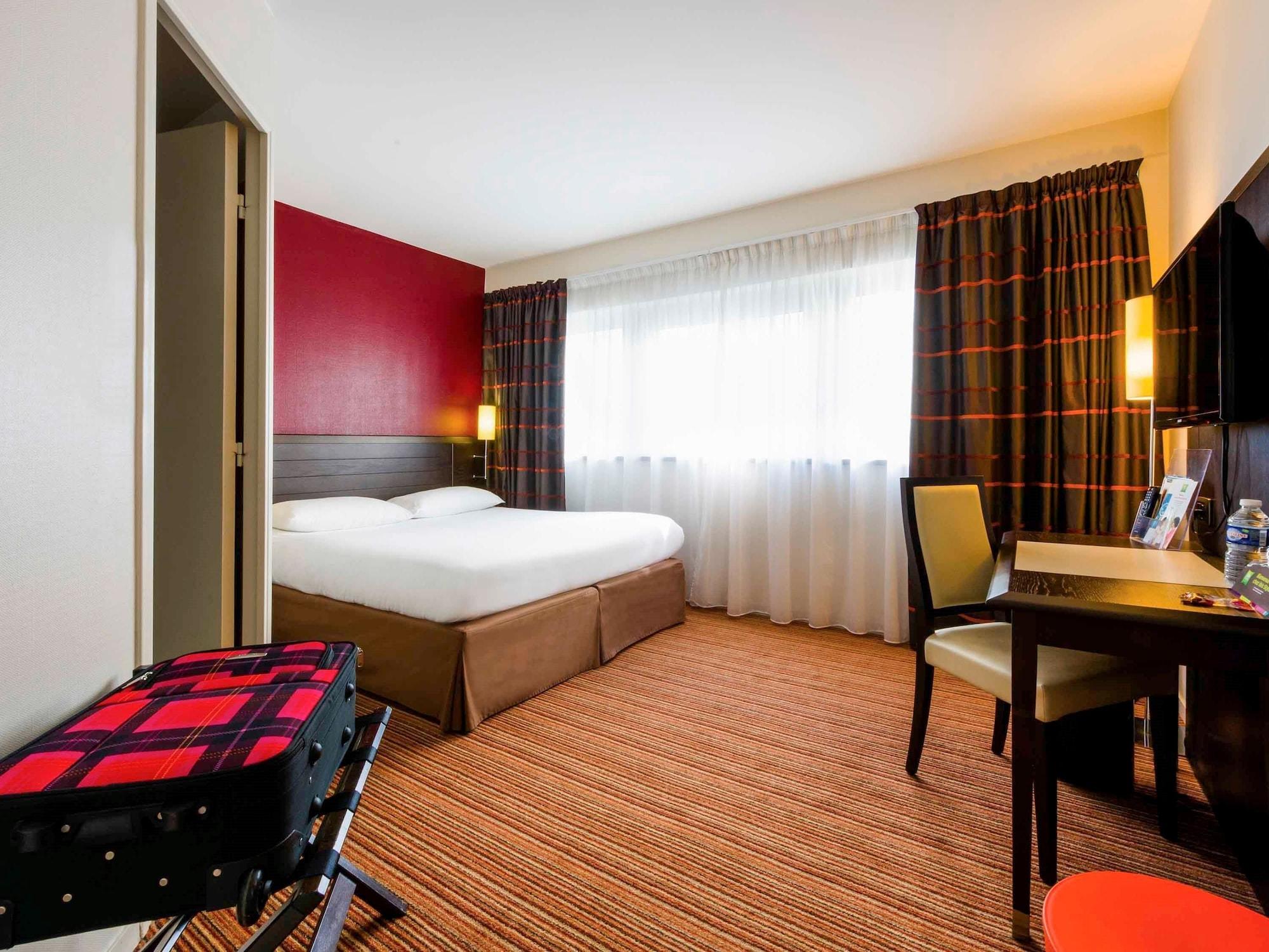 Ibis Styles Nantes Centre Place Royale Exterior photo